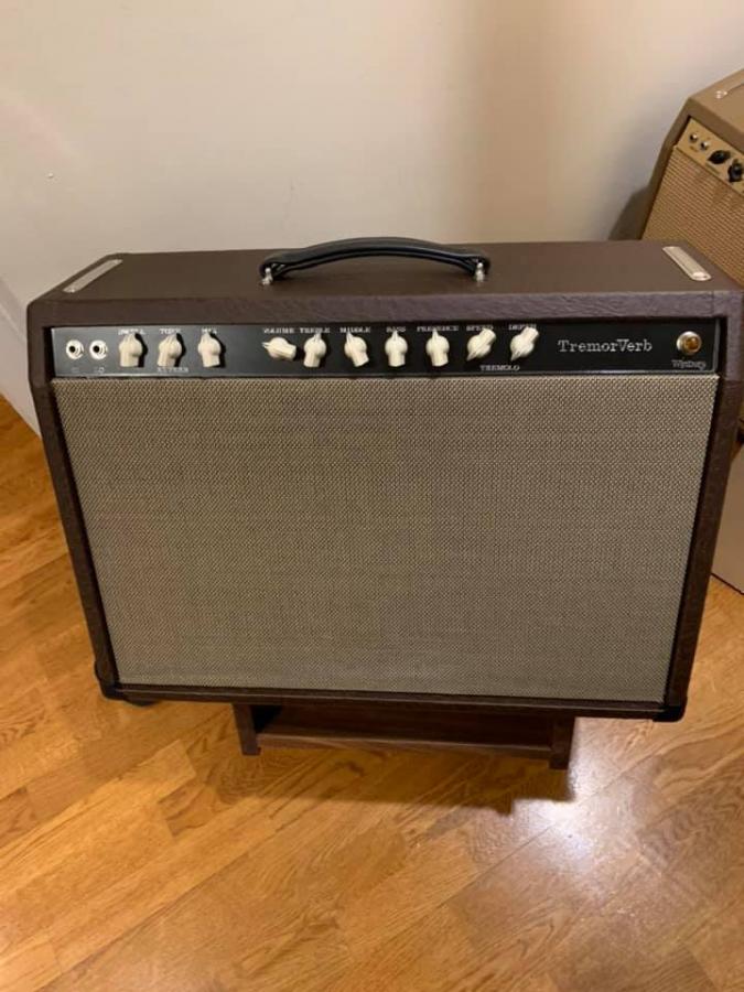 Whitney TremorVerb 24 amp-49897632_10156156724357239_5629273189436620800_n-jpg