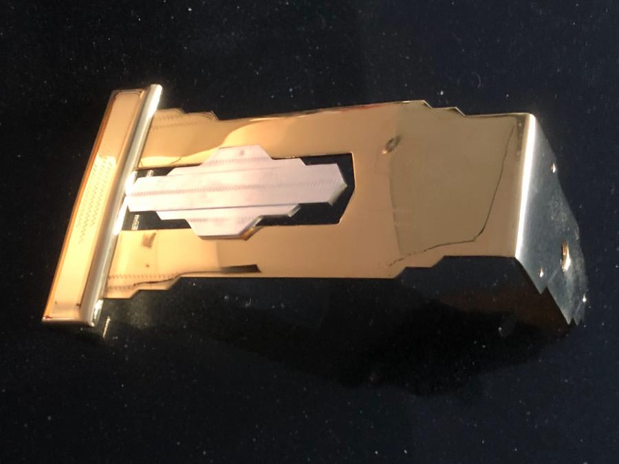 Broken Gibson L-5 Tailpiece-82cc62a4-af97-4112-810f-d23a799d83b0-jpg