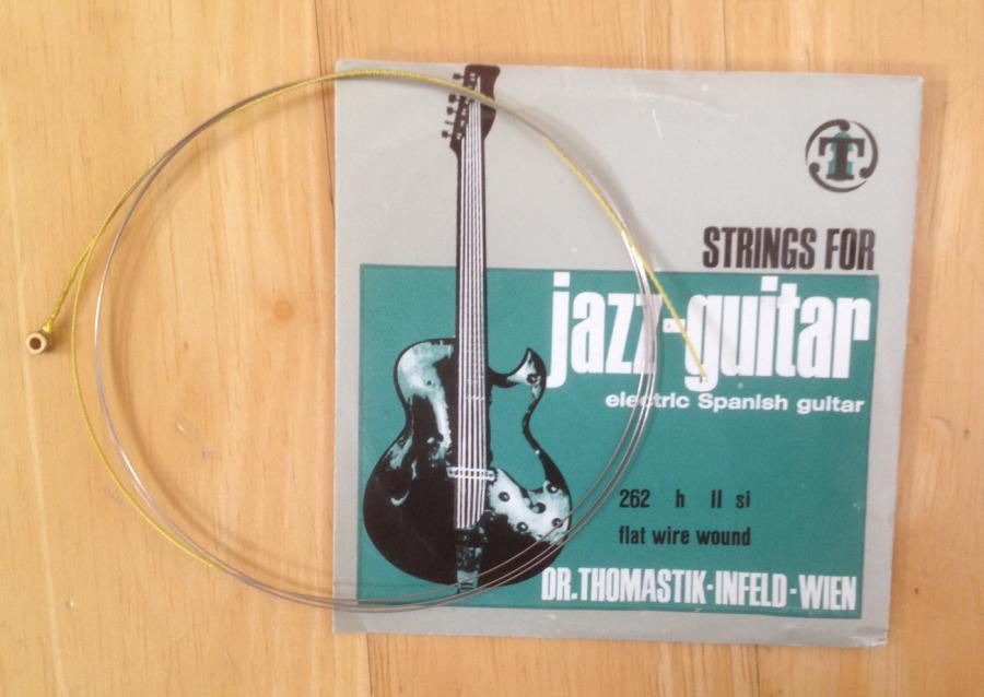 What strings did Charlie Christian use?-img_0296-jpg