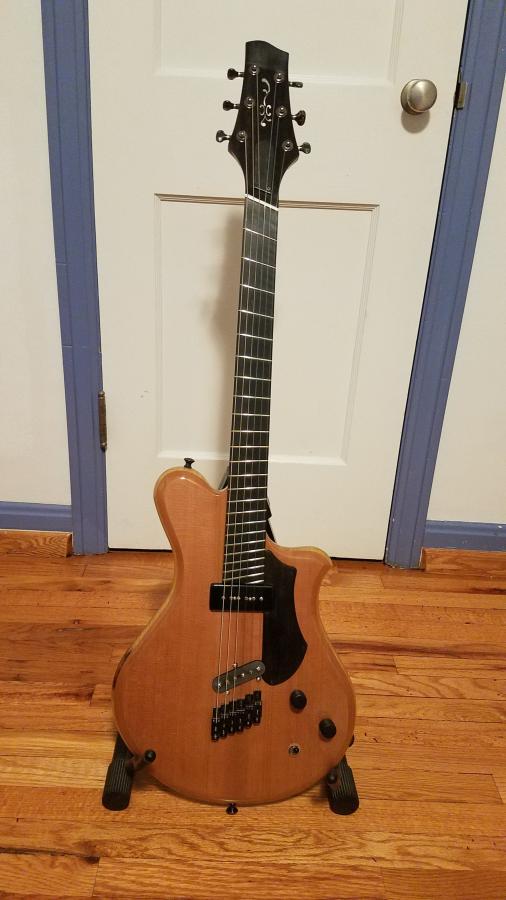 Is anyone here playing on fanned frets?-conner-jpg