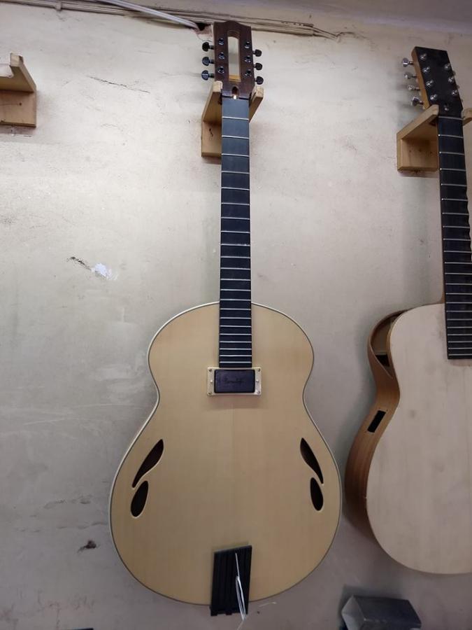 Caro Y Topete Guitar-candtarchtop2-jpg