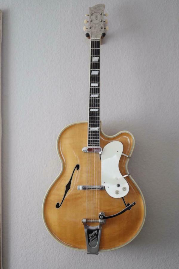 Artur Lang Archtop-lang-super-63-1-jpg