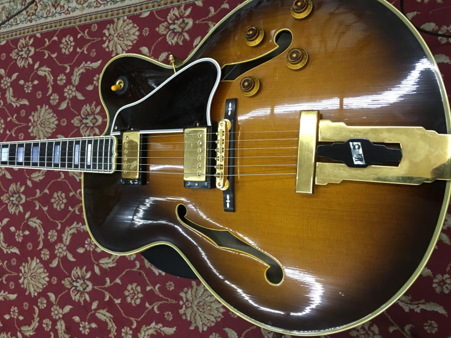 Gibson L-5: Does the model year of a James Hutchins signed L-5 matter?-41abc2db-624f-44a5-b419-100f060bd50d-jpg