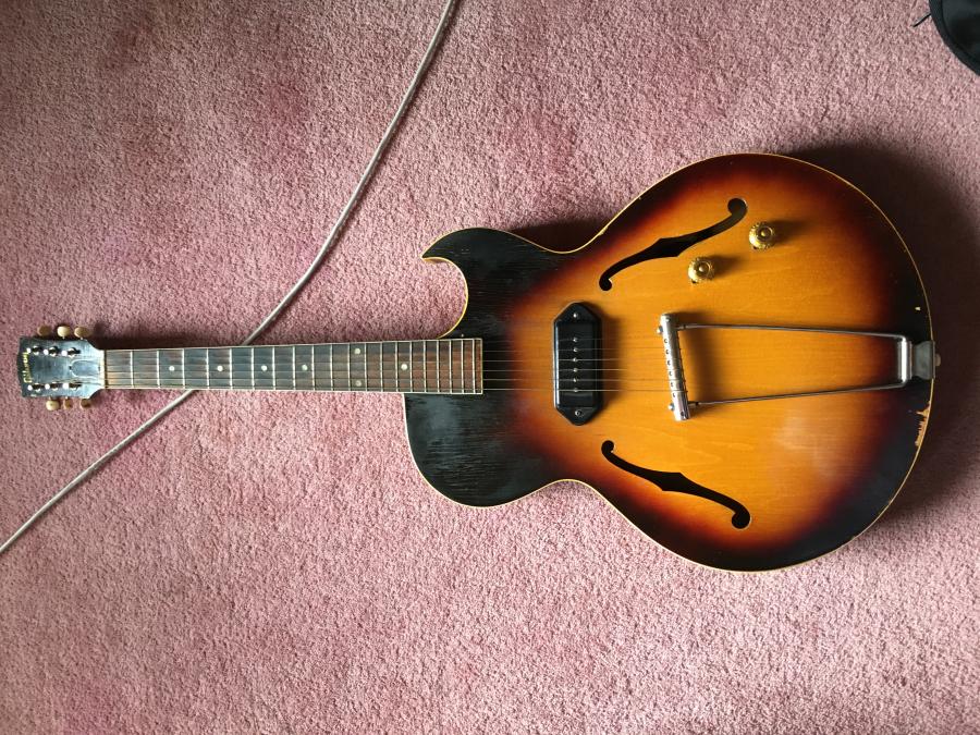 Can anyone identify these 2 vintage Gibson guitars?-72a36134-2395-470d-98e5-d948cc3235c0-jpg