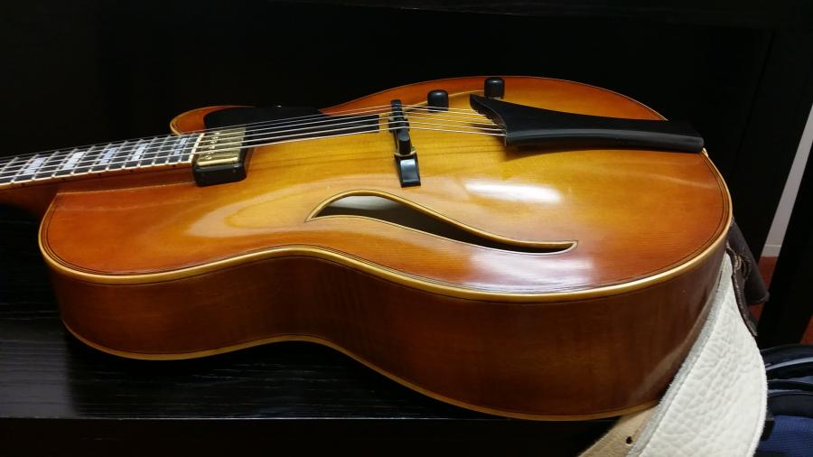Recommend me 16&quot; carved spruce top guitar-2015-10-16-11-35-49-jpg