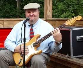 The Difference Between Fender Stratocaster and Telecaster-gt-strat-jpg