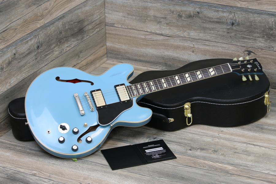 Anyone into Blue Guitars?-blue-3-jpg