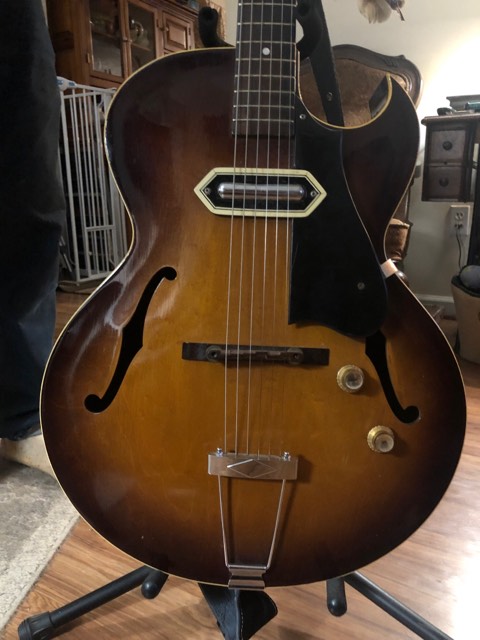 Help to id an old Gibson