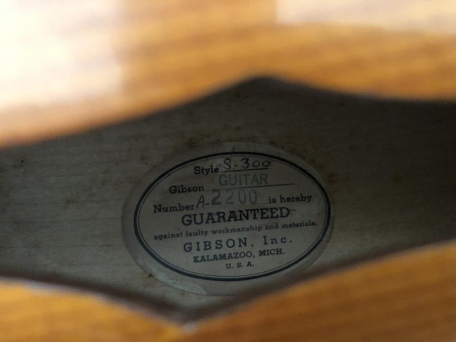 1951 Gibson super 300 advice needed-144d7ab8-c31a-44d9-bd77-fd8fd3b02634-jpg