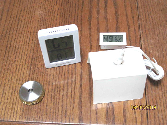 Looking for a small (relatively) inexpensive hygrometer-web_test3_2945_sm-jpg