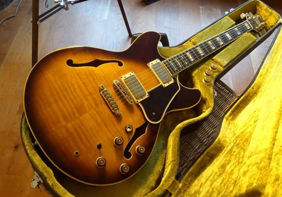 Semi-Hollow Guitars - Collings vs Sadowsky vs Gibson-as200-ray-jpg