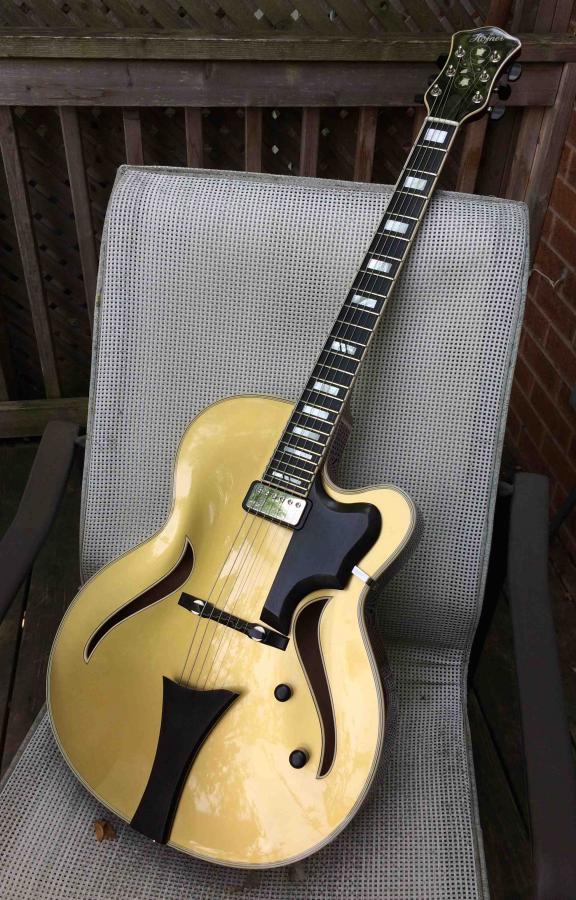 Vivid-colored jazz guitars?-hof-cs-jazzica-gold-sbc2531-lo-jpg