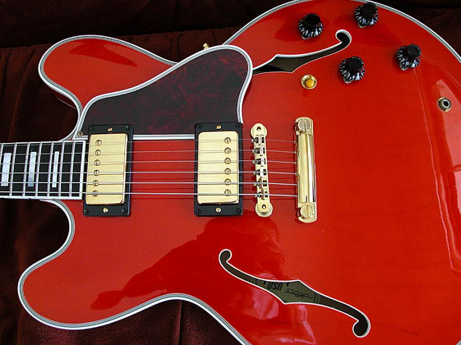 The Gibson Wine Red question vs Red or Transparent Cherry-front-close-jpg