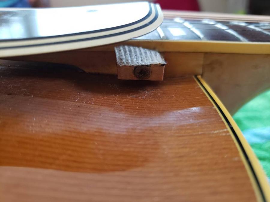 Anyone use the Allparts L5 inspired pickguard?-20190505_114524-jpg
