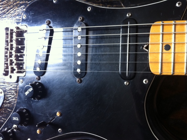 Design the Fender Tele Jazz model!-img_0189-640x478-jpg