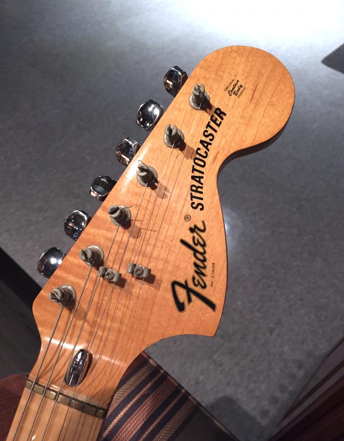 1974 Fender Stratocaster &amp; Silverface Deluxe-2-jpg