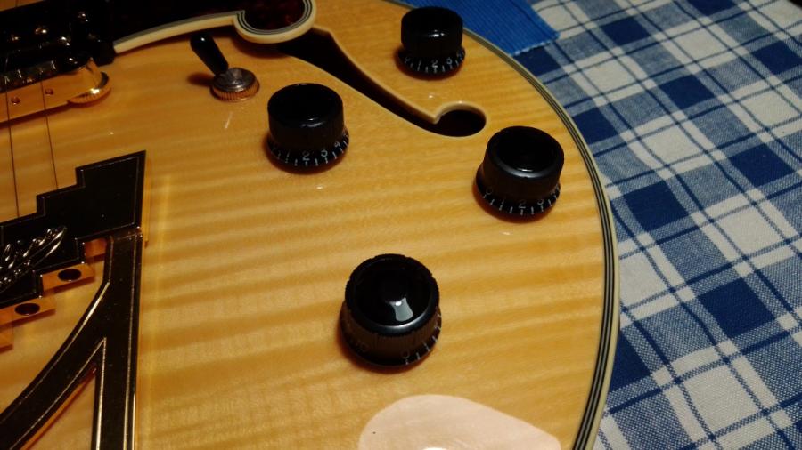 D'Angelico EX SS knobs are so slippery-suregrip-jpg