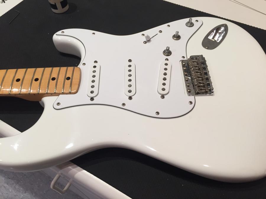 1974 Fender Stratocaster &amp; Silverface Deluxe-img_0392-jpg