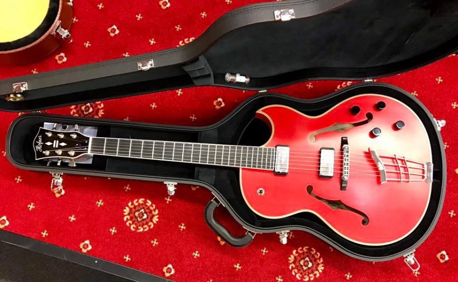 Where are the Hofner full body, (single) florentine cutaway specimens?-16406848_1343913255628707_8057735975336605638_n-jpg