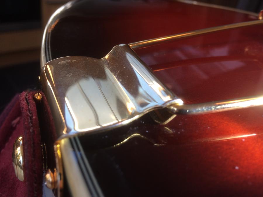 Does this tailpiece look normal (Ibanez AF120)?-ffddfc2f-5ef9-45f6-aa05-f6da0eb21fb8-jpg