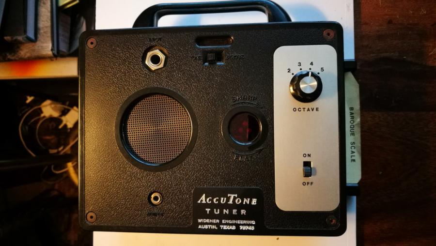 Before Electronic Guitar Tuners (AccuTone Model 300)-box-jpg