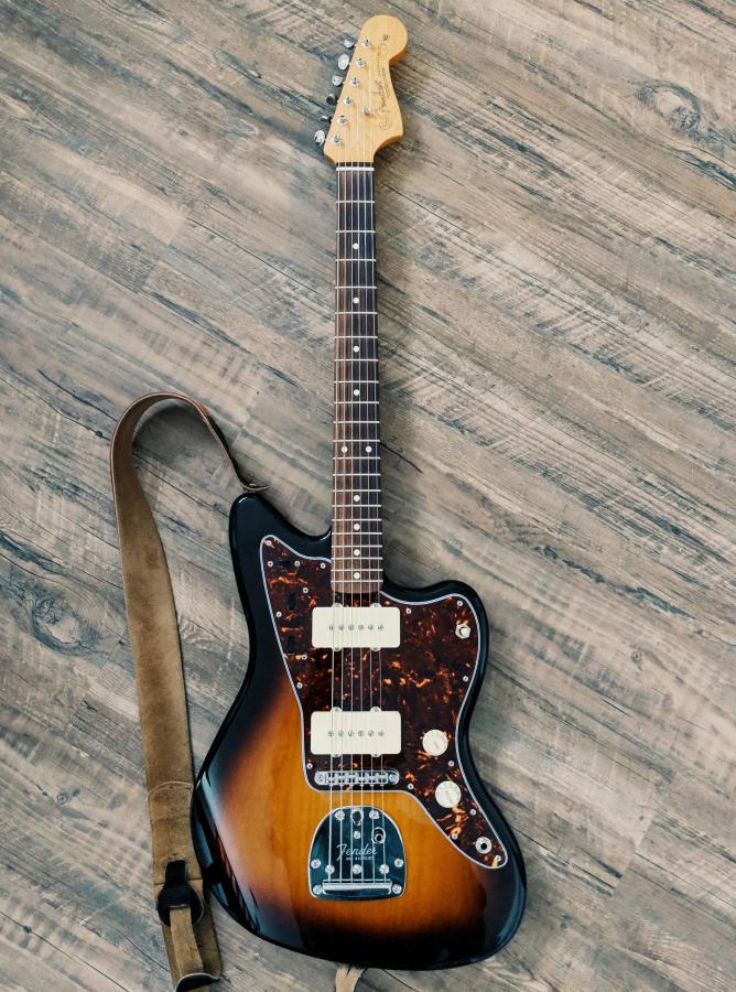 Fender Jazzmaster-fender-jazzmaster-jpg