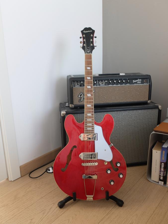 Epiphone Casino-dscf7705b-jpg