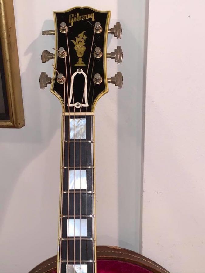 The Venerable Gibson L-5-b067f498-7943-4189-8ba7-75bdd04e9ab6-jpg