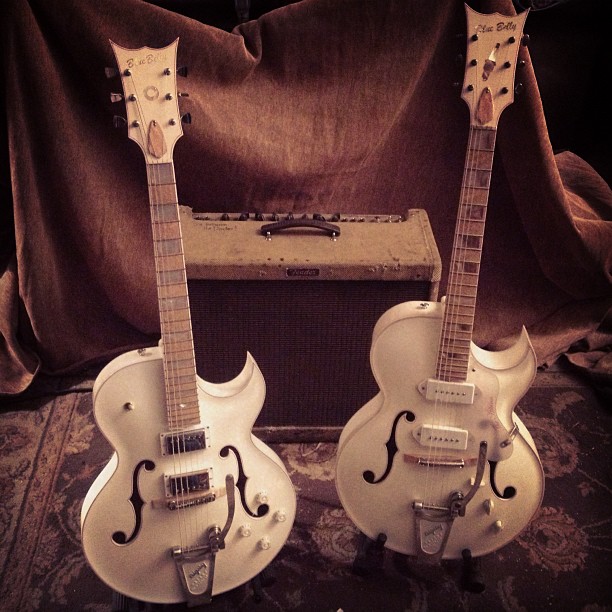 White Archtops-969759_10151416033405811_1840963293_n-jpg