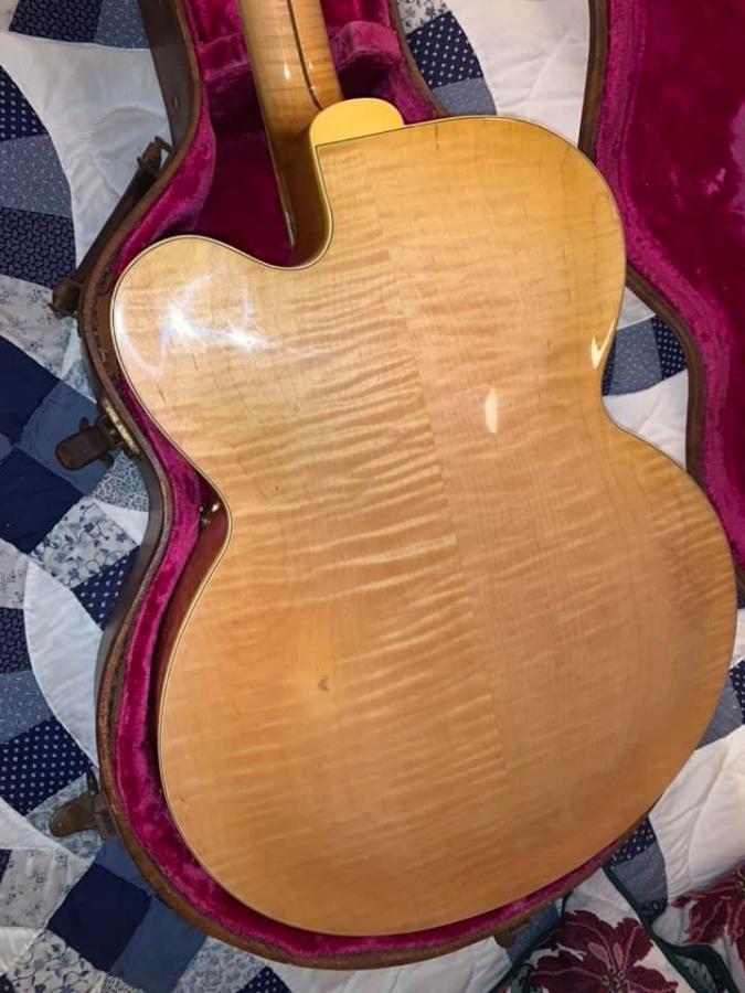 The Venerable Gibson L-5-2054be5e-986b-460f-ac7a-6aebc4fafa4e-jpg