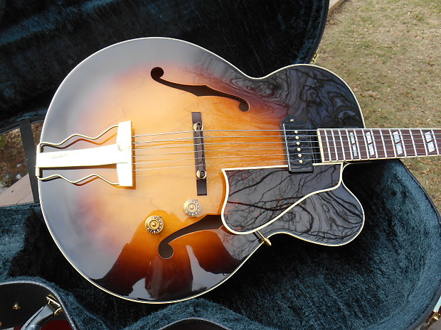 Archtop Tribute Custom ATC175