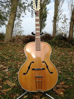 Rescued what I think is an old Antoria archtop from around 1950-fasan-solid-top-noncut-blonde-jpg