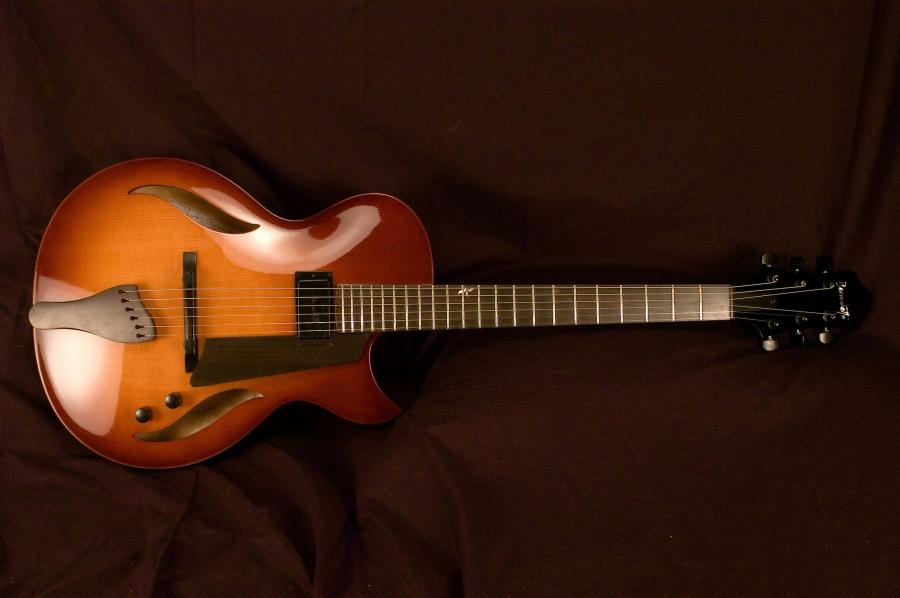 Small body jazz guitars deals