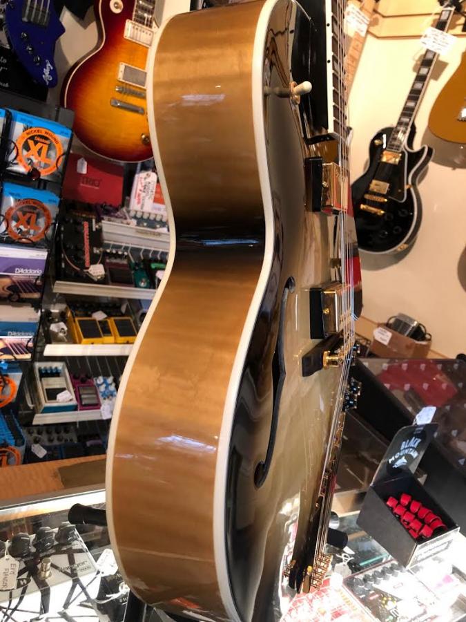 Interesting Gibson ES-175-97b175b0-b129-46ff-bf47-cf86f3371ef9-jpg