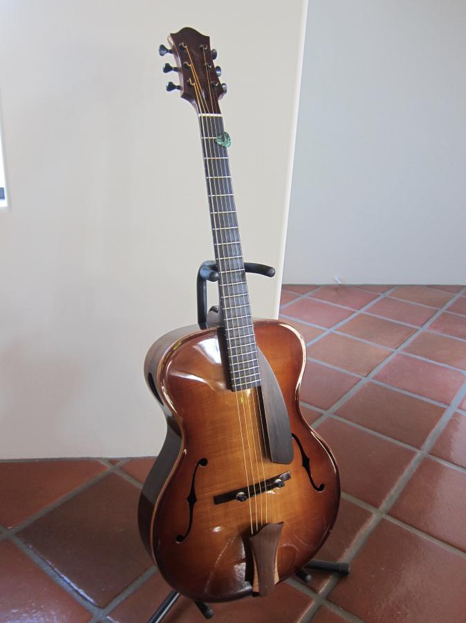 15" Archtops - why not more of them?-img_5037-jpg
