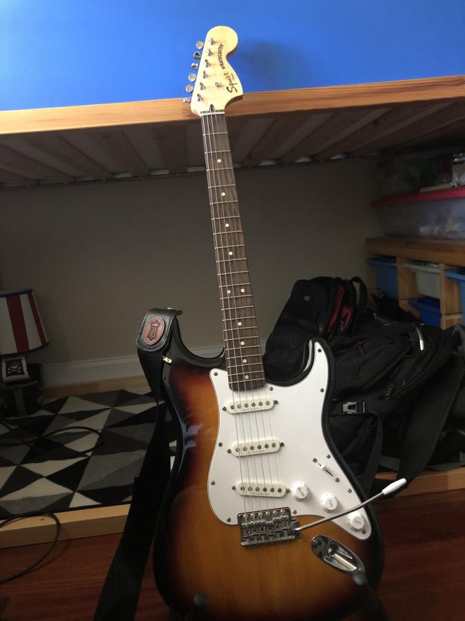 Modding my Squier Stratocaster-squier-stratocaster-jpg