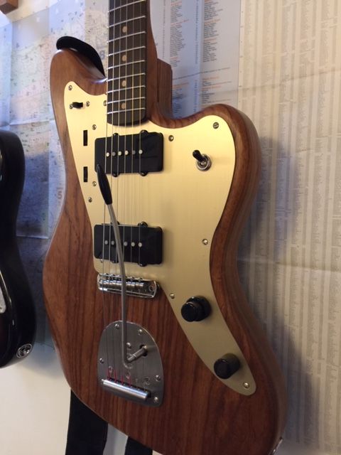 The jazzmaster Shape &ndash; is it really that comfortable?-img_1908-jpg