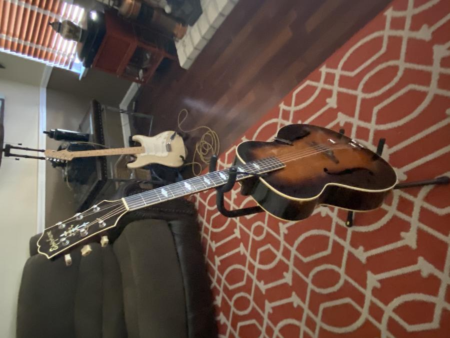 Epiphone Triumph 50-53-e366ab67-1959-4f5b-b8d2-988ebd805869-jpg