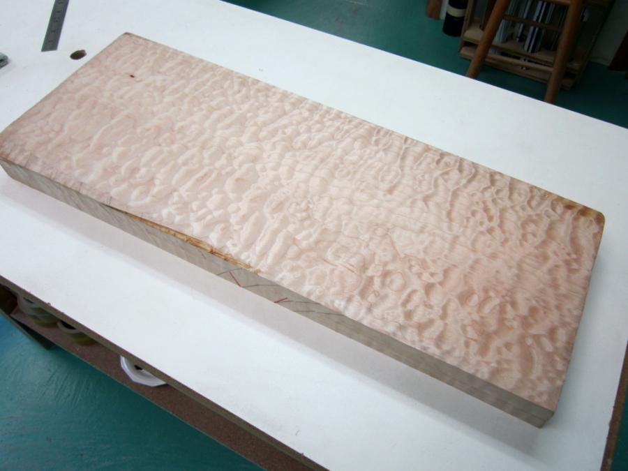 The new CAMPELLONE V1K model begins-img_0611_1-quilted-maple-jpg