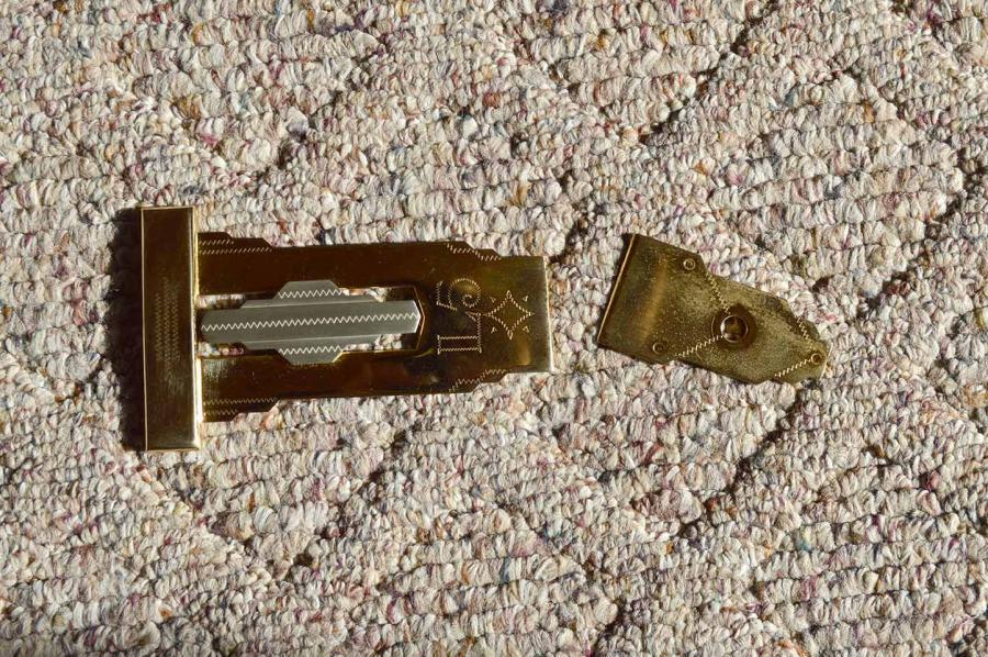Wes Montgomery "L5" Tailpiece Insignia-gib-l5-tp-broken-jpg