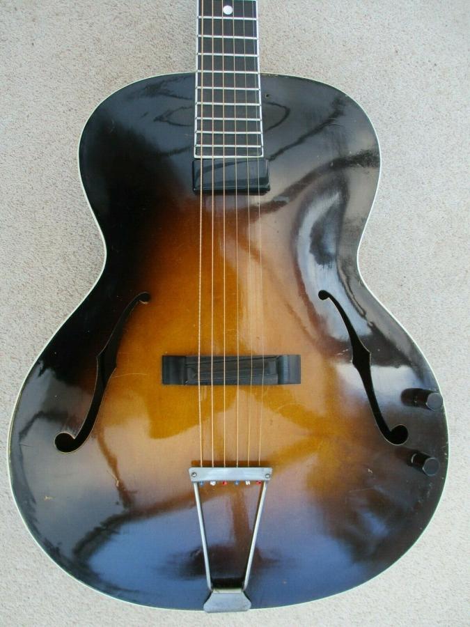 Help me identify this old archtop-schonbach_nn_29_02-jpg