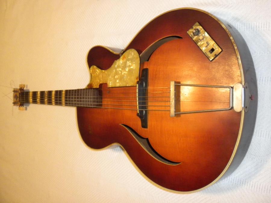 Hofner Identification-front-jpg