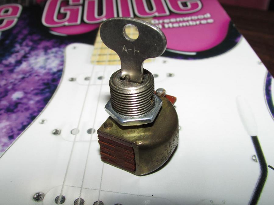 Amp to drive Fender JMUL 2-ohm load?-manhattan-guitar-club-key-jpg