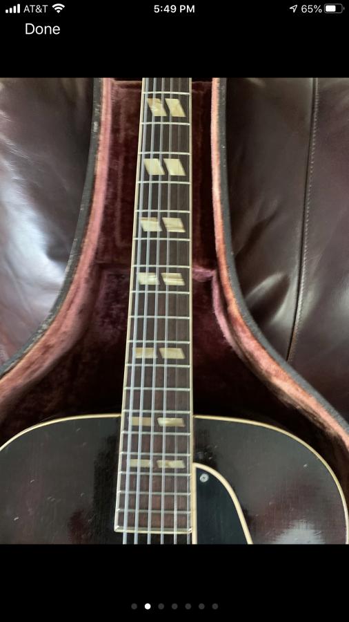 Is this a 1939 Gibson ES-150 ?-6acc8d83-964e-4753-81c3-390b76ff47e0-jpg