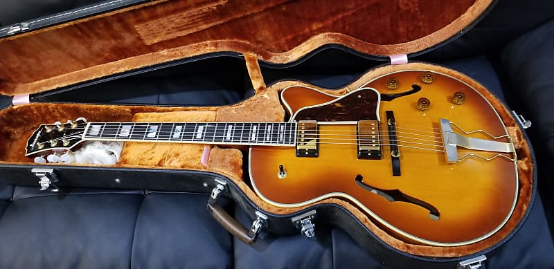 Picked up an interesting archtop - Barrington bgw-700-qk7xixy0pvgun5tw3t1l-jpg