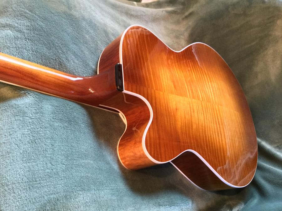Are Stephen Holst Guitars Good?-86e14af4-d1aa-4b09-b820-888990f4cb61-jpg