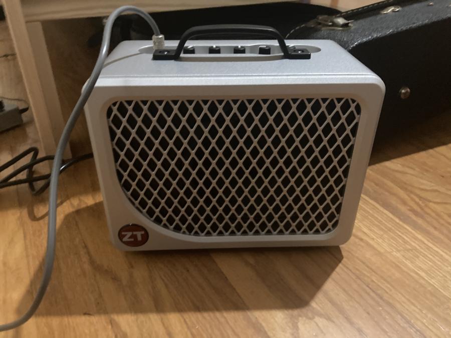 Lunchbox Reverb Combo Amp LBR1