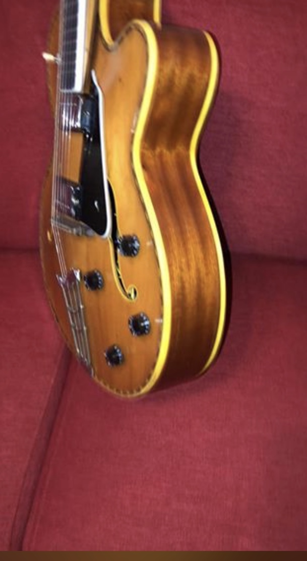 HELP: Hofner guitar identification-49a20897-8571-4377-8e62-0dcca36f3895-jpeg