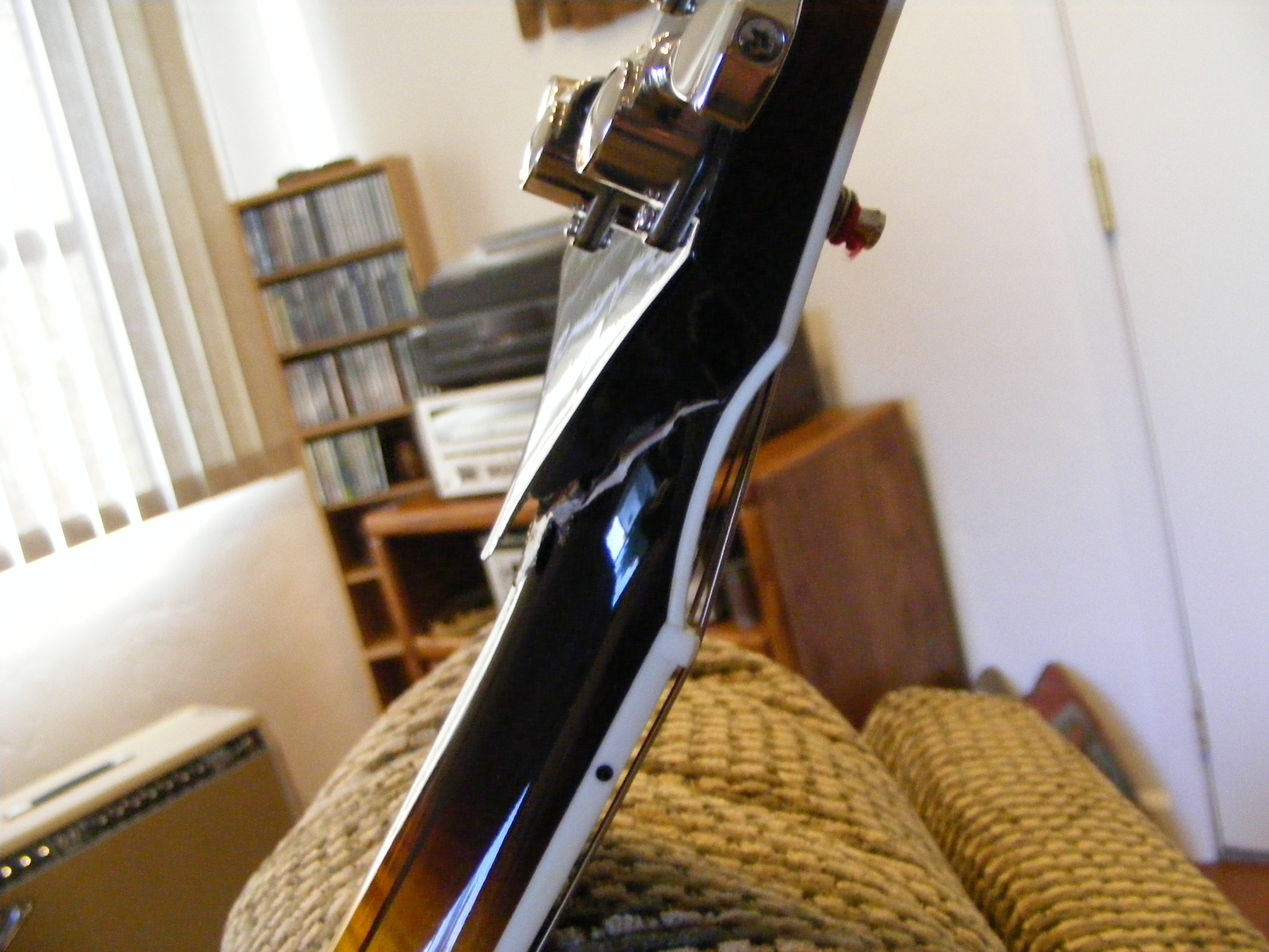 Guitar Returned from Reverb Buyer with Finish Cracks-0613eb5b-93c9-4931-9892-50125a13cba4-jpeg