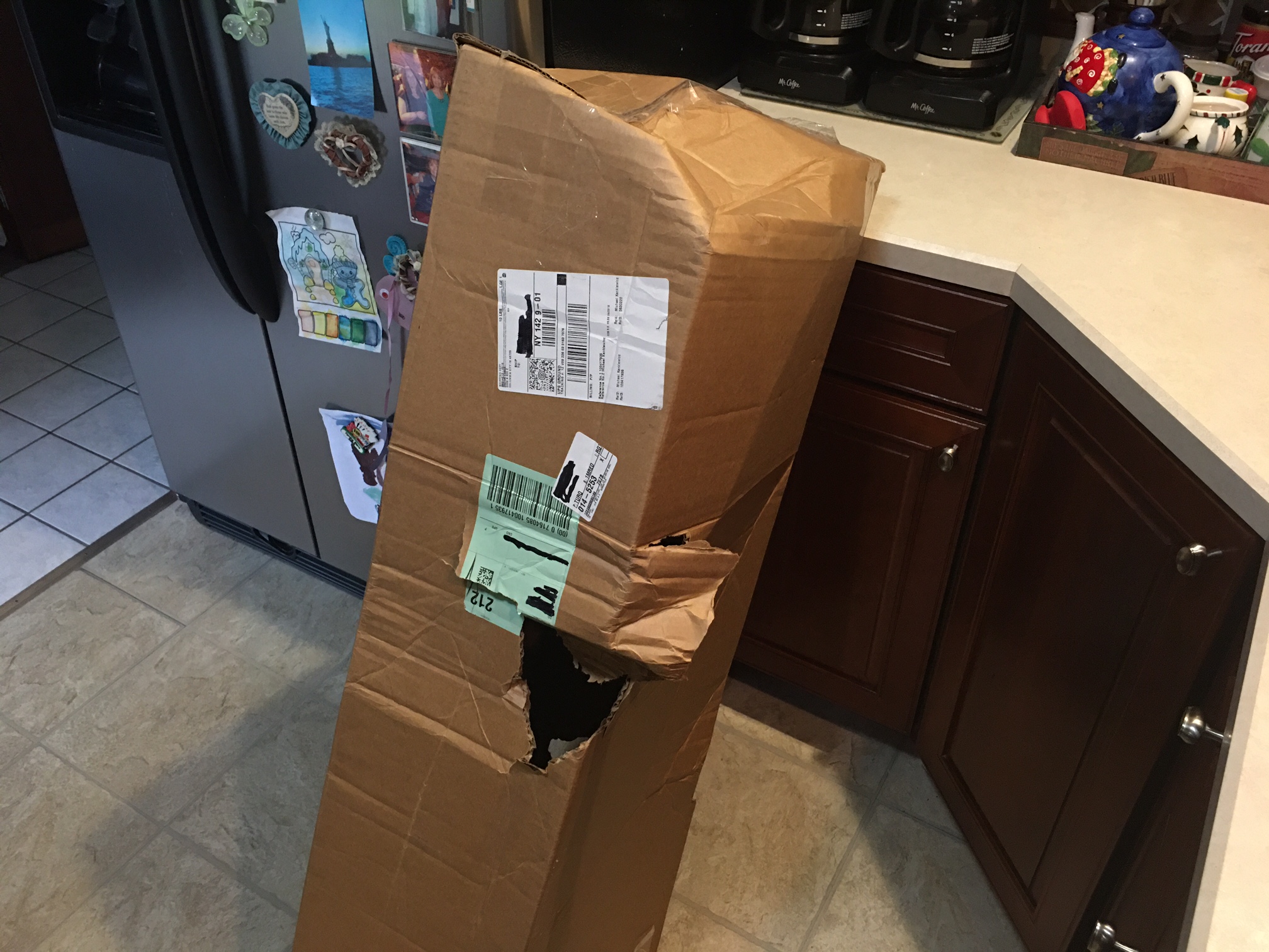 UPS Goonies-box1-jpg